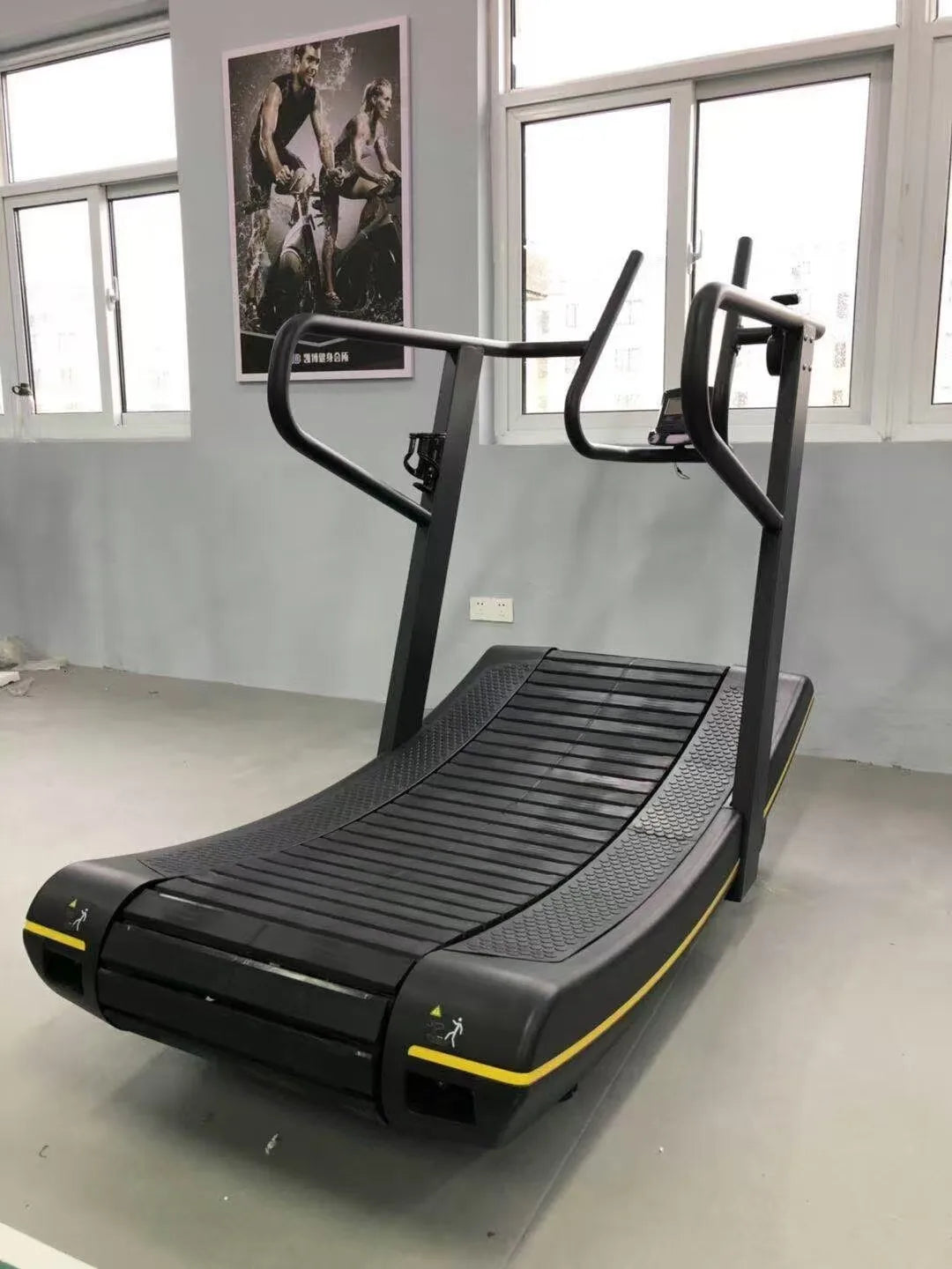 Srjoin Commercial Curved Treadmill - Silent and Compact Design for Home and Studio Use